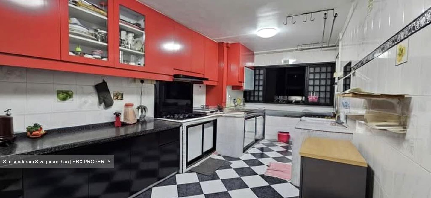 Blk 111 Hwi Yoh Ville (Serangoon), HDB 4 Rooms #536364211